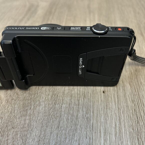 Nikon Coolpix S6900 Black Compact Digital Camera Touchscreen FOR PARTS Read - Picture 7 of 9